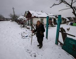 Виживають під цілодобовими ворожими обстрілами