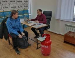 Близько 3 500 переселенців з Луганщини отримали допомогу в хабах Попаснянщини в січні, ще понад 11 000 – продукти надіслані поштою