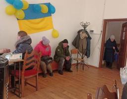 Близько 2 тисяч луганчан-переселенців минулого тижня отримали допомогу у гумштабах Попаснянщини