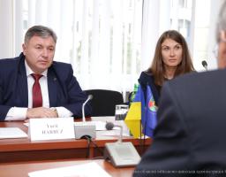 Юрій Гарбуз зустрівся з керівником Міжнародного Комітету Червоного Хреста в Україні Аланом Ешліманом