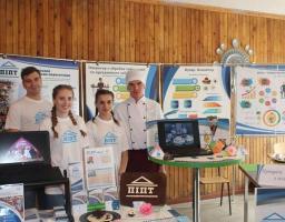 До 80-річчя Луганщини  відкрилася виставка професій освітніх закладів області