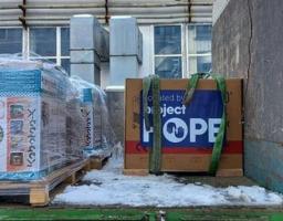 Потужні генератори надали міжнародники Старобільській громаді