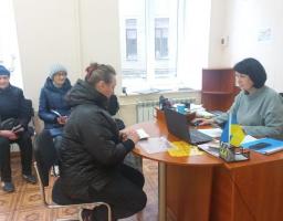 Протягом березня понад 12 тисяч наборів гуманітарної допомоги надіслані поштою хабами Попаснянщини