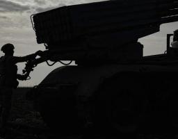 Противник будує фортифікаційні споруди та продовжує розгортання військових шпиталів на окупованій території, у звільнені Невське та Новолюбівку доставили гуманітарну допомогу