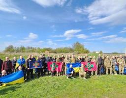 Вони билися з росіянами на сході - з ворожого полону визволили українських солдат і офіцерів