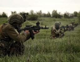 Білогорівка і Діброва прийняли чергові авіаудари, у так званій «лнр» знов вимикають мобільний інтернет, в Рубіжному працюючі не бачили грошей з минулого року