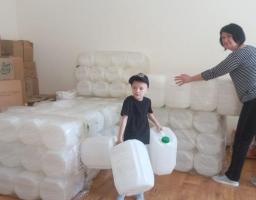 Переселенці в Харкові отримають матраци, ковдри та набори посуду від міжнародних партнерів