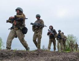 Ворог знов б’є по Білогорівці, з-під Сватового збігли російські ув’язнені, військовим так званої «лнр» не виплачують гроші з минулого року