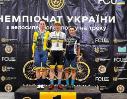 Велоспортсменка з Луганщини здобула золото та бронзу на чемпіонаті України