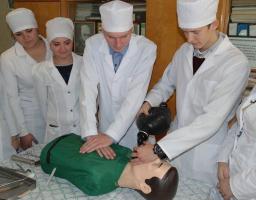Готувати високопрофесійних фахівців – головне завдання Лисичанського медичного коледжу