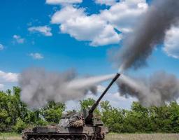По Білогорівці вдарили з неба, у так званій «лнр» дозволили не оформлювати зброю ще три роки, окупанти готують значні резерви для розміщення поранених