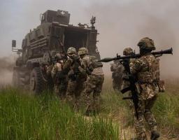 #Вірю_в_ЗСУ На нашій ділянці фронту знищені російські танк, БМП, самохідна артустановка та три склади з боєприпасами