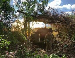 Слідом за Рубіжним окупанти ізолюють інші прифронтові міста, у Троїцькому поменшала кількість порожнього житла, українські військові стримують росіян на Луганщині 