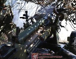 Видані на рф акредитації ЗМІ не діятимуть на території «лнр» під час так званих «перших виборів», у Лисичанську окупанти відмовляють в наданні компенсації за пошкоджене житло, після російських обстрілів вибухи зафіксовано в Новолюбівці та Невському 