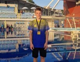 Представник Луганщини здобув друге для себе і третє для регіону золото чемпіонату Європи зі стрибків у воду серед юніорів