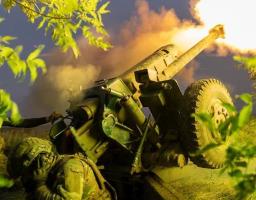 У Сватовому окупанти збираються націоналізувати порожнє житло, з вересня кожен таксист у так званій «лнр» повинен отримати спеціальний дозвіл, атакував ворог з двох боків одночасно