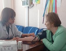 430 переселенців з Луганщини в Кропивницькому одержали продукти харчування, 54 дитини - рюкзаки