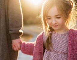 Куди можна звернутися щодо захисту прав дитини: добірка організацій 