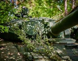 Банки так званої «лнр» почали надавати військкоматам дані про клієнтів, у Рубіжному через півтора роки окупації з’явився план показових ремонтів і видають людям плівку для вікон, росіяни штурмували північніше і південніше Сватового