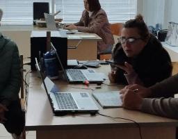 У нещодавно відкритому хабі в Броварах набори гігієни видані вже 277 родинам із Луганщини