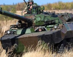 Окупанти тиснуть на Макіївку та Надію, під час показових ремонтів в Сєвєродонецьку росіяни мародерять навіть білизну