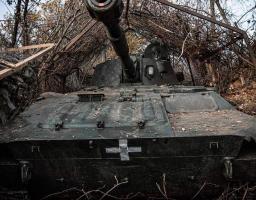 Жителям прифронтових сіл доставили дрова та набори гігієни,  у так званій «лнр» вербують ув’язнених йти на війну, для зниження рівня злочинності роботодавцям на Луганщині наказали брати на роботу окупантів