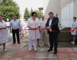 У Лисичанську Юрій Гарбуз відкрив відділення реанімації та інтенсивної терапії новонароджених Луганської обласної дитячої клінічної лікарні