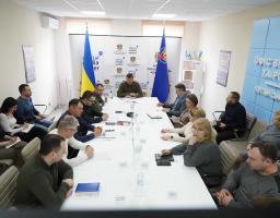 Найважливіше – забезпечити людей  роботою, насамперед – ветеранів, які повернулись до цивільного життя, – Артем Лисогор під час «Діалогу з бізнесом» Луганщини