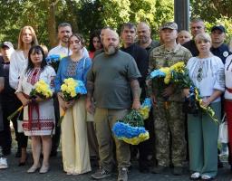 До Дня Незалежності України Олексій Харченко вручив нагороди на Алеї Захисників Луганщини 