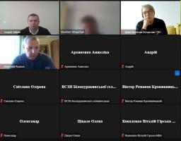 Влада та громадськість обговорили проблеми ВПО Луганщини