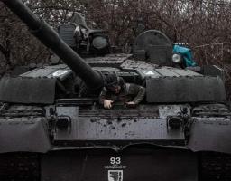 Замість обіцяного перерахунку жителі «лнр» отримують соціальні пенсії, в Лисичанську – бездіяльність комунальних служб, противник посилив наступи на Куп’янському напрямку