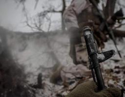 Піхота 95-ї окремої десантно-штурмової Поліської бригади ДШВ ЗСУ впевнено стримує росіян на Лиманському напрямку