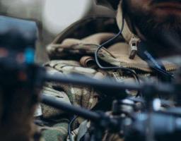 У Рубіжному в черзі до паспортного столу померла жінка, на відданих російським інвесторам за безцінь шахтах «лнр» збираються вирізати обладнання, продукти та хліб доставлені до Невського та Новолюбівки