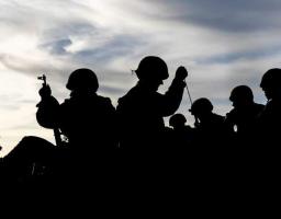 В «лнр» довезли бюлетені для голосування до населених пунктів, з якими відсутнє транспорте сполучення; в Антрациті чоловіку за відмову воювати окупанти влаштували цілодобову засідку; противник штурмував Білогорівку