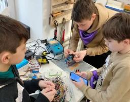 Білолуцька громада Луганщини створює STEM-лабораторію для дітей-ВПО