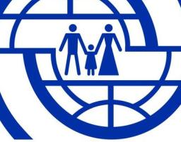 Жителям Міловської громади видають товари від МОМ