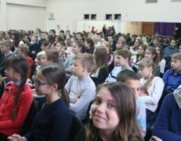 В межах культурного обміну між Львівською та Луганською областями реалізовано проект «Україна – це я, Україна – це ти, Україна – це ми!» 