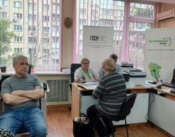 Які питання можна вирішити у хабі Старобільщини в Києві 