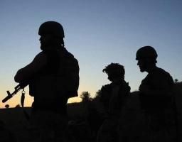 На блокпосту перед Сєвєродонецьком ретельно перевіряють чоловіків, у місті за спробу відеоз’омки можуть забрати «на підвал», на Лиманському напрямку ворогу завдано комплексного вогневого ураження