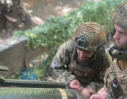 На Старобільщині виселяють біженців з прифронтових районів, на підприємстві в Сорокиному сім місяців не видавали зарплату, Макіївка потерпає від реактивної артилерії росіян