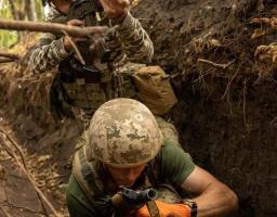 Виховною роботою з дітьми в «лнр» займатимуться військові рф – завдання кремля, школярів з Біловодська росіяни вчать стрибати з парашутом, до звільненого Невського доставлено продукти, засоби гігієни та будматеріали