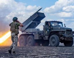 У Сєвєродонецьку окупаційна поліція відмовляється шукати квартирних мародерів, аби прийшов до військкомату – в Лутугиному чоловікам пропонують підписати контракт, реактивною артилерією росіяни вдарили по Макіївці