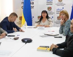 Виплата допомоги на проживання вразливих категорій ВПО  автоматично продовжені – про це повідомили на засіданні Координаційного центру підтримки цивільного населення