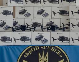 Артем Лисогор: 31 квадрокоптер передали нацгвардійцям, що боронять Луганщину
