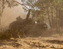 У захоплених у 2014 році містах – регулярні відключення води на декілька днів; у Сіверськодонецьку значно збільшилась кількість автівок, які видають при важкому пораненні чи загибелі бойовика рф; ворог тиснув біля Греківки та Балки Журавки