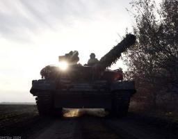 За 14 років після знищення – у 2028-му росіяни розглянуть можливість відбудови аеропорту в Луганську, на Сіверському напрямку командири підрозділів рф доповідали вищому керівництву хибну інформацію про захоплення міст і сіл, по Макіївці вдарили з БпЛА