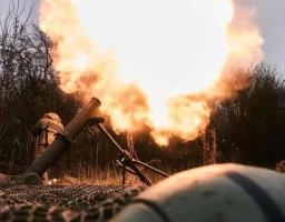 У Сіверськодонецьку через розкрадання коштів третій місяць  переносять відкриття «центру патріотичного виховання», на виїзді з міста ретельно перевіряють весь транспорт, Греківку та Новоєгорівку спробували штурмувати росіяни