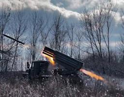 У Лисичанську відбулася невдала спроба запустити систему водопостачання, у Сіверськодонецьку будівники радять містянам відмовлятися від низькоякісних показових ремонтів житла, окупанти штурмували поблизу Макіївки