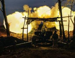 Не тільки вчителям – в «лнр» винні зарплату за 2014-2015 роки лікарям та шахтарям, в Сіверськодонецьку лише один терапевт – приймає тричі на тиждень на пів ставки, противник збільшив кількість БпЛА на нашому напрямку 