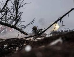 Дев’ять мільярдів рублів спрямовують російські інвестори ніби на «безпеку праці» гірників «лнр» – зарплатні борги залишаються, у Рубіжному пропонують нелегальний інтернет по оголошеннях, ворог атакував поблизу Новолюбівки